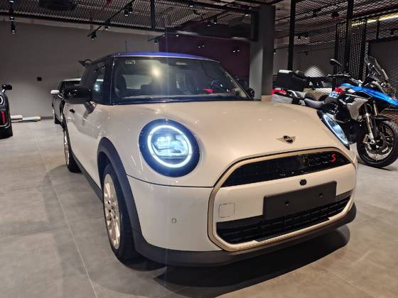 MINI COOPER 2.0 16V TWINPOWER GASOLINA S TOP 2P STEPTRONIC MINI COOPER 2.0 16V TWINPOWER GASOLINA S TOP 2P STEPTRONIC
